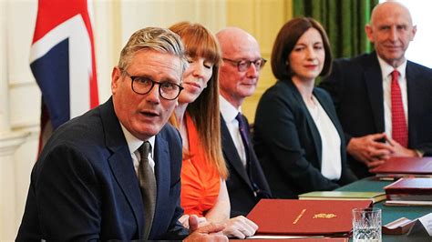Keir Starmer set to unveil entire Cabinet today.